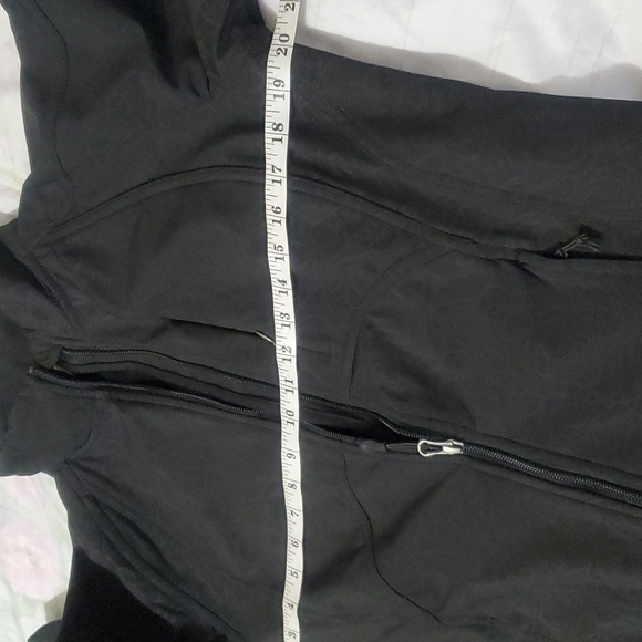 Double Diamond Black Floral Rose Zip Front Softshell Fleece Lined Jacket Size S - Picture 8 of 11